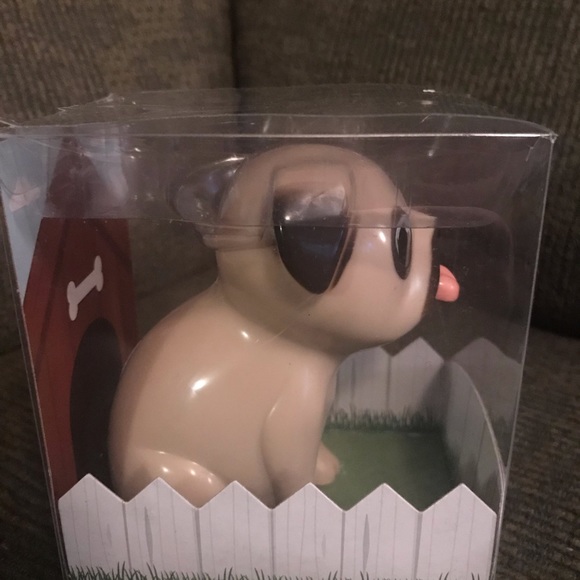 Retractable Plastic Pug Tape Measure 40 Inches - Picture 2 of 5